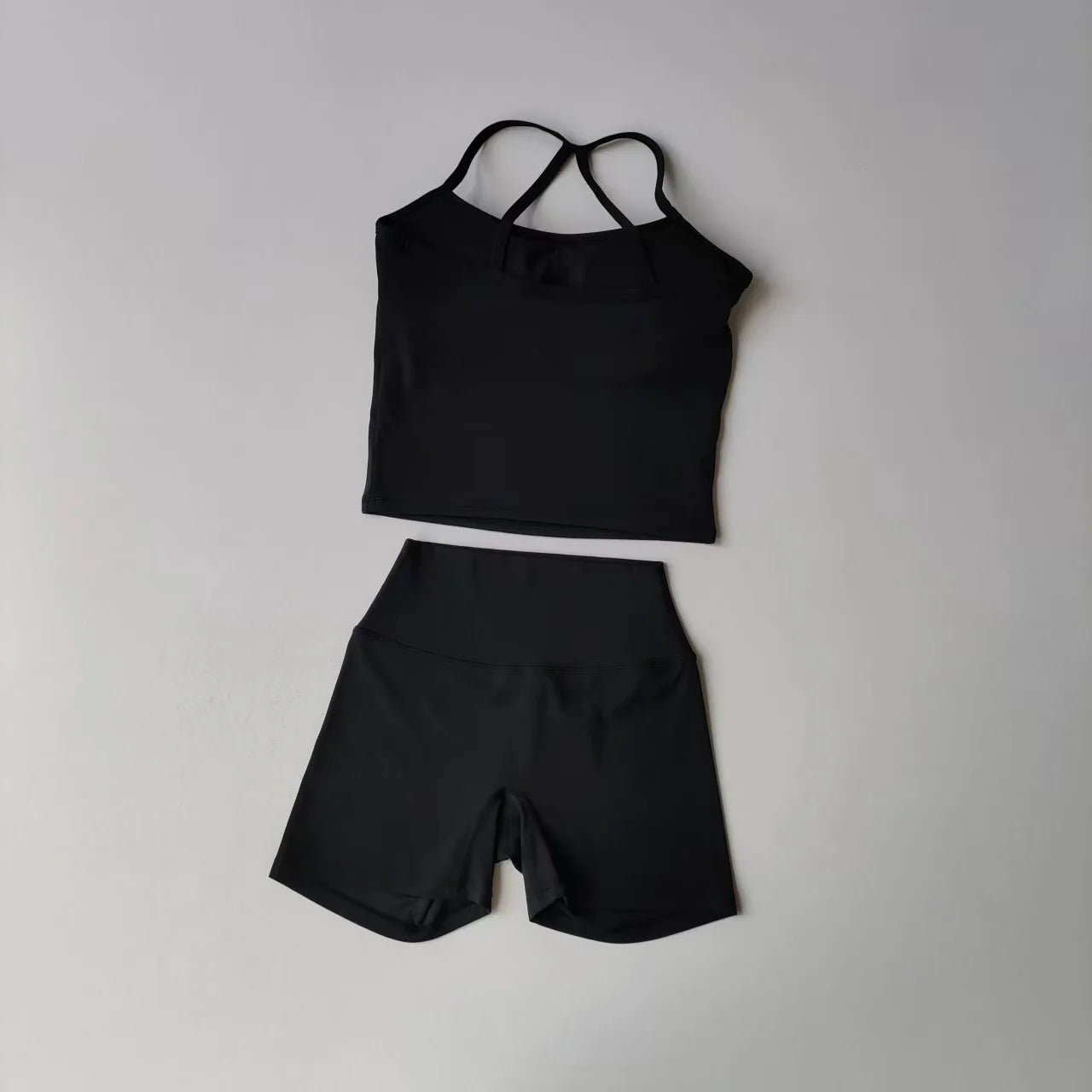 Conjunto de Yoga para Academia: Top Halter, Shorts de Cintura Alta - Avantche Ofc